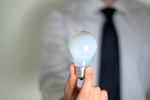 Klären Sie Ihre offenen Fragen zu Hypnose. Zu Hypnose gibt es viele Fragen. Hier finden Sie Antworten auf die häufigsten Fragen zu Hypnose.